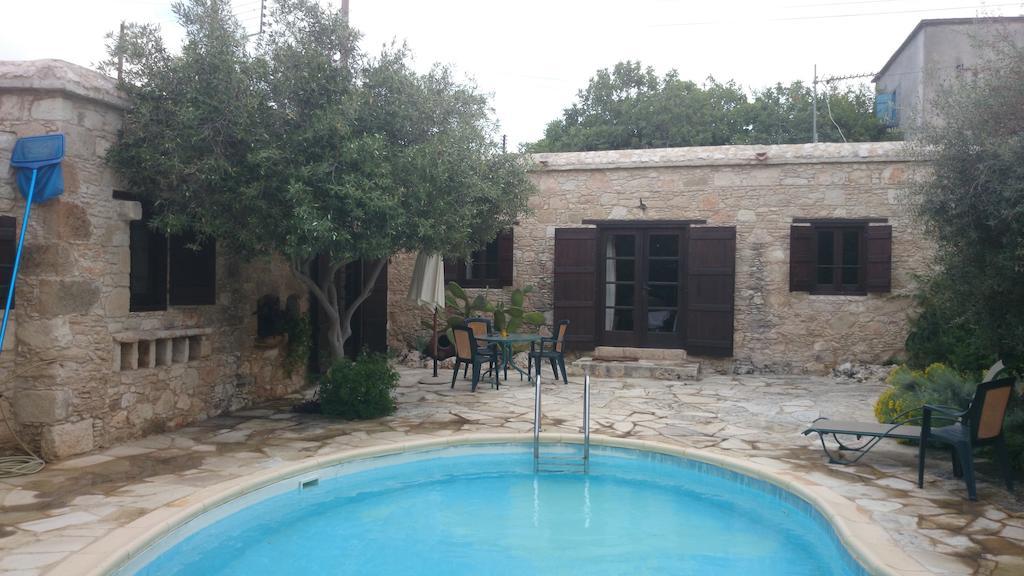 Kipseli Cottage Polis Room photo