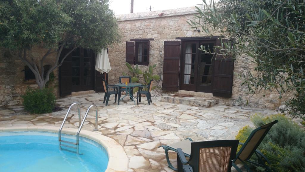 Kipseli Cottage Polis Exterior photo